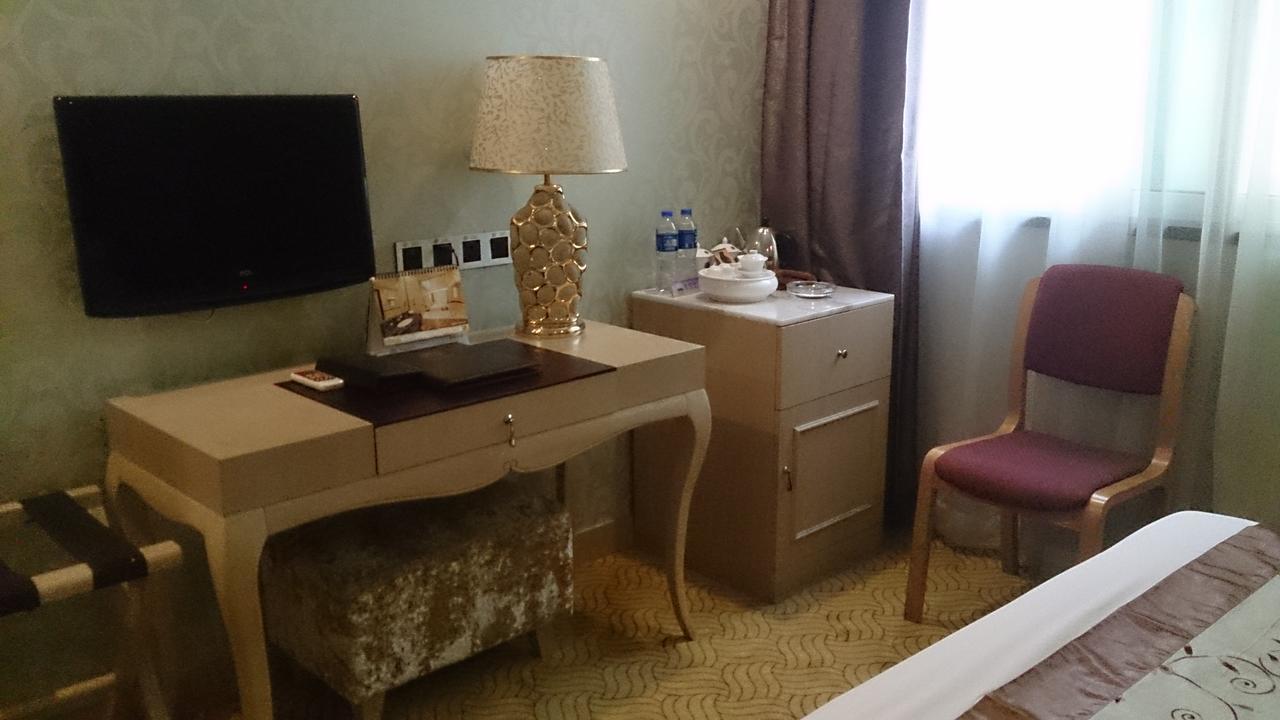 Shantou Oujue Hotel エクステリア 写真