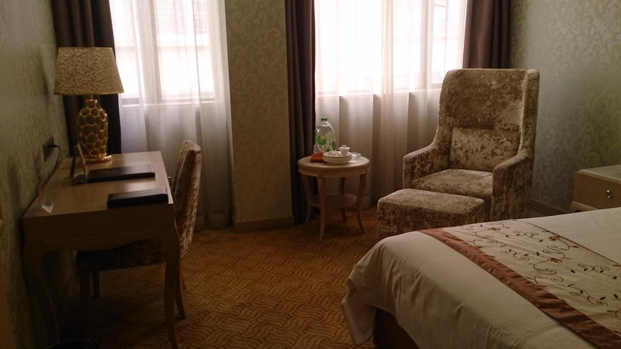 Shantou Oujue Hotel エクステリア 写真