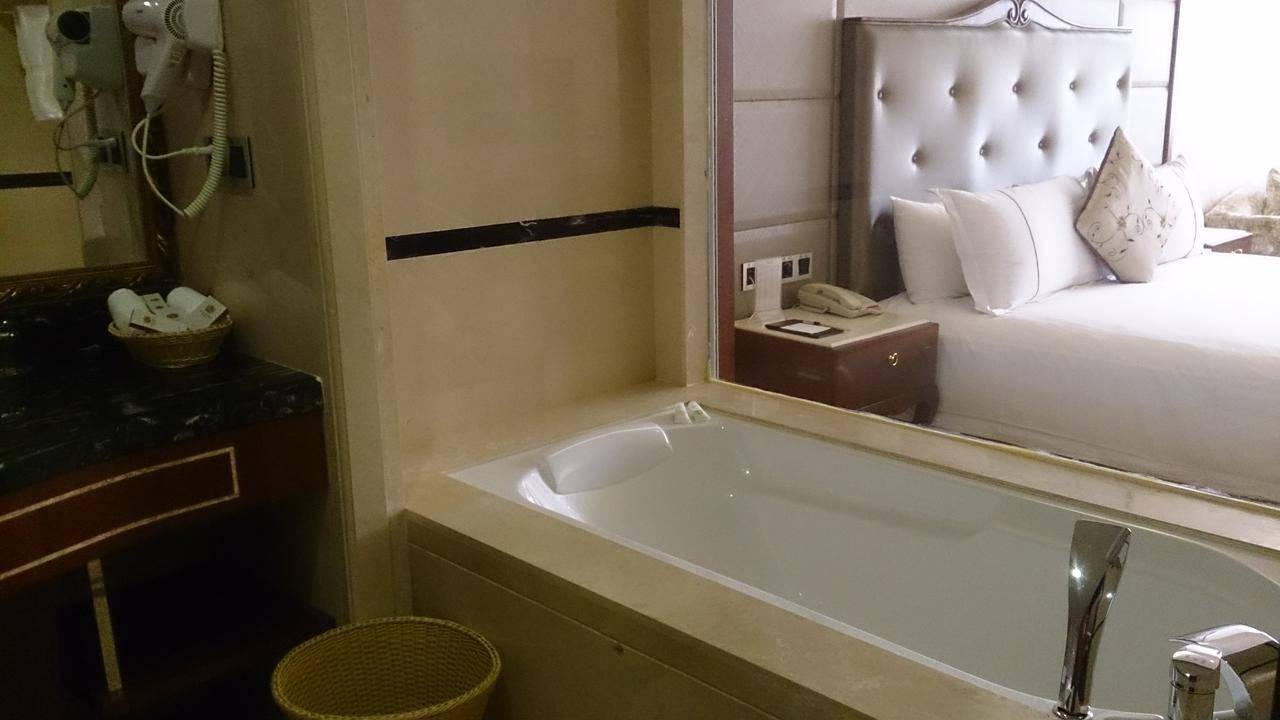 Shantou Oujue Hotel エクステリア 写真